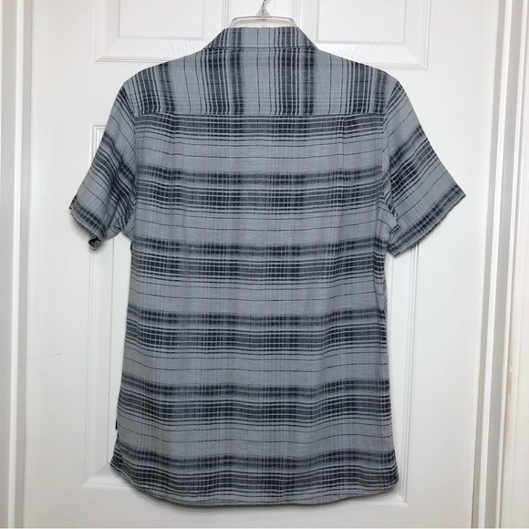 KUHL Skorpio Cotton Linen Blend Button Down Short Sleeve Plaid Gray Shirt S - Picture 12 of 16